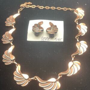 VTG 60s Modernist Swirl Leaves Copper up to 17" Necklace Clip On Earrings Set